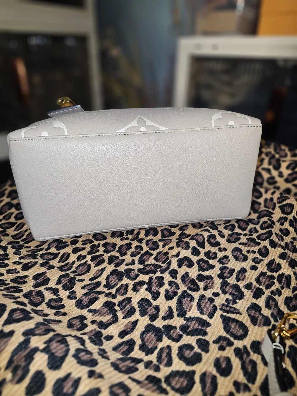Louis Vuitton fyi cheaper